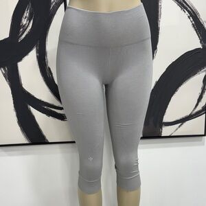 Gray Cropped Leggings